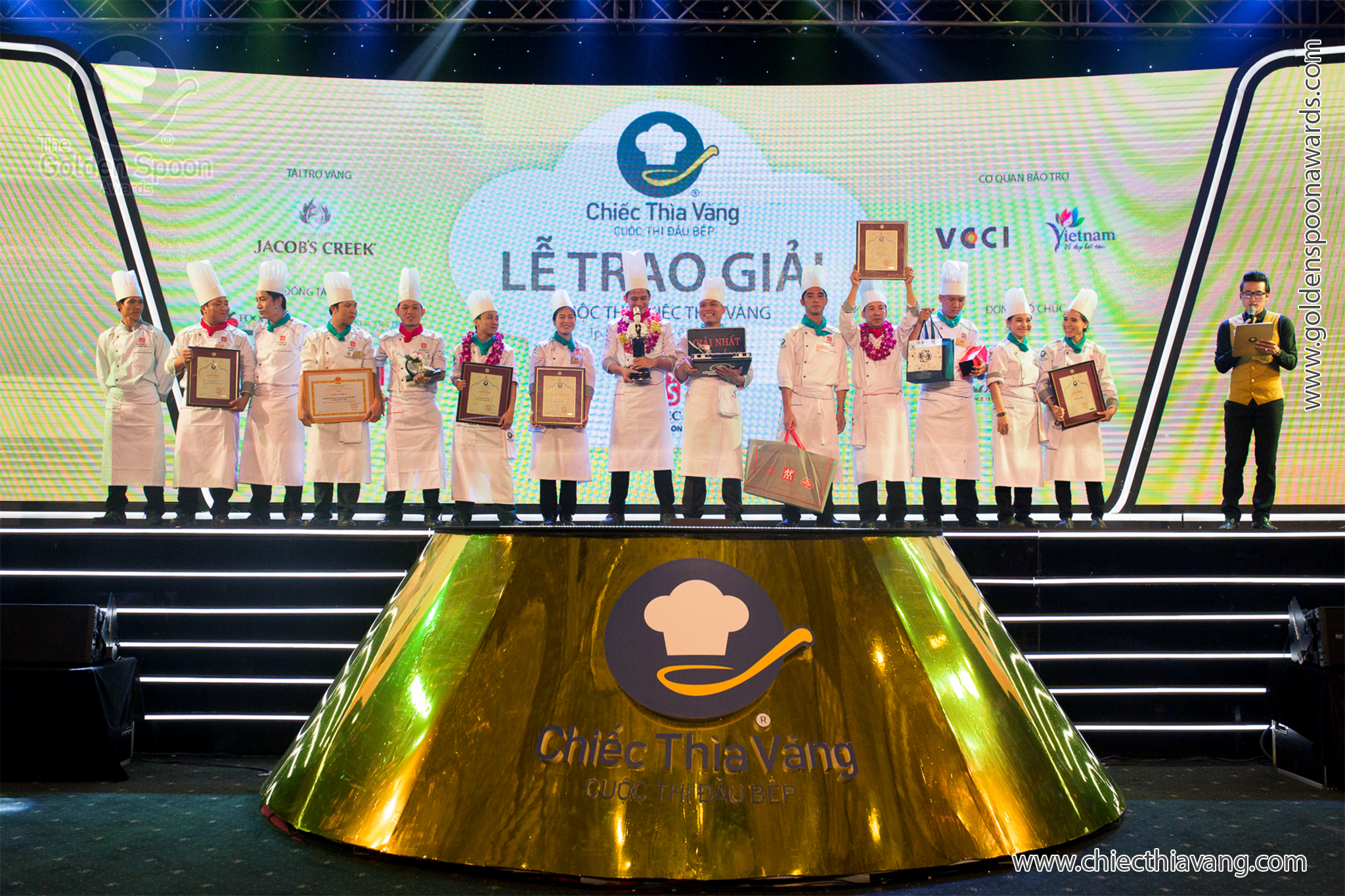 The Golden Spoon Awards 2018 Is Postponed