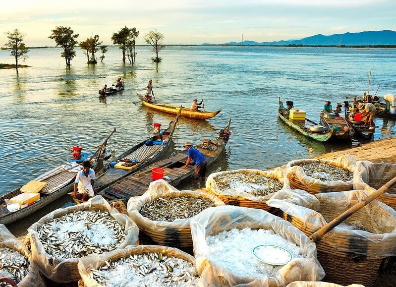 Chuyện mùa thứ ba ở miền Tây