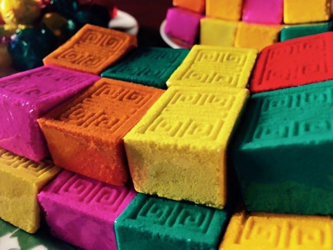 Nghệ thuật ngũ sắc trong ẩm thực Huế